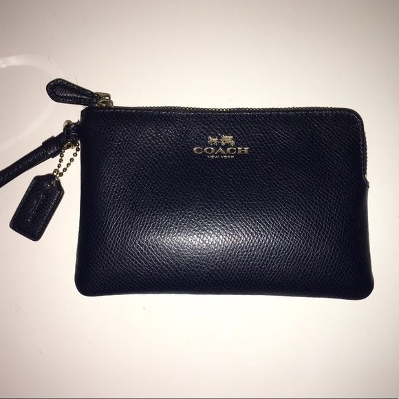 Coach Handbags - coach wristlet/wallet